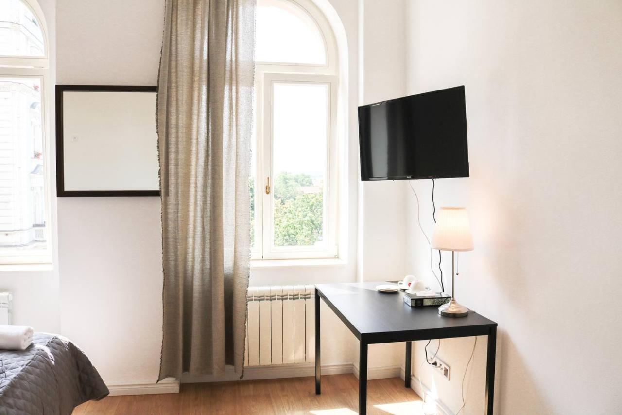 Rose Suites And Rooms Prague Exterior photo
