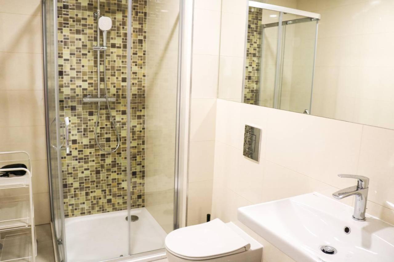 Rose Suites And Rooms Prague Exterior photo